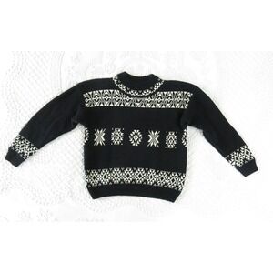 Vintage 90s Le Moda Sweater Medium Black & White Snowflake Boxy Crop Nordic